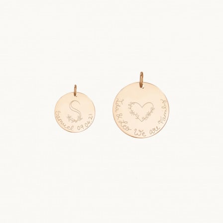 Personalisierte große Anhänger mit floralem Alphabet Vergoldet Merci Maman