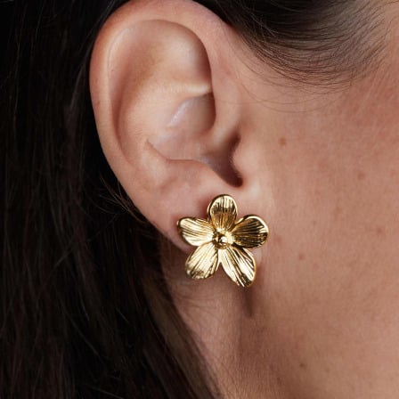 Flower Earrings in Golden Stainless Steel