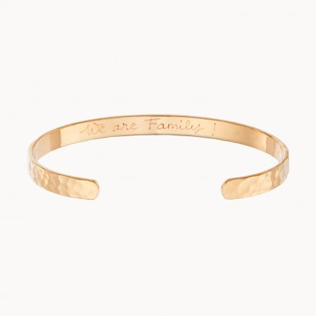 Brazalete personalizado abierto martillado baño oro merci maman