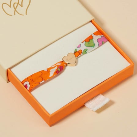 Bracelet Liberty personnalisé avec Perle coeur plaqué or merci maman