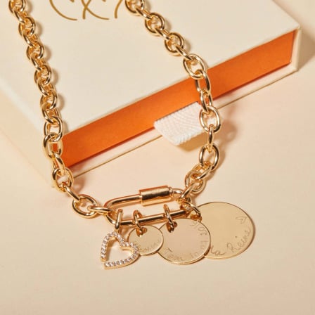 Collier à breloques personnalisé plaqué or merci maman