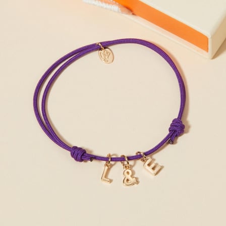 Bracelet Mini Charm Alphabet plaqué or merci maman