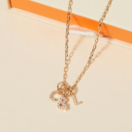 Collier Mini Charm Alphabet Cristal plaqué or merci maman
