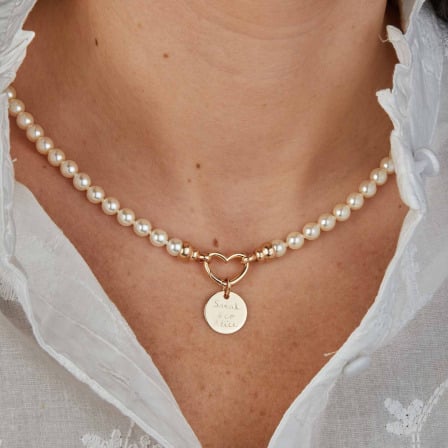 Collana con chiusura piccola Portafortuna e Perle Bianche Personalizzata placcato in oro merci maman