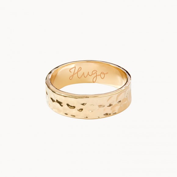 Anello personalizzato martellato