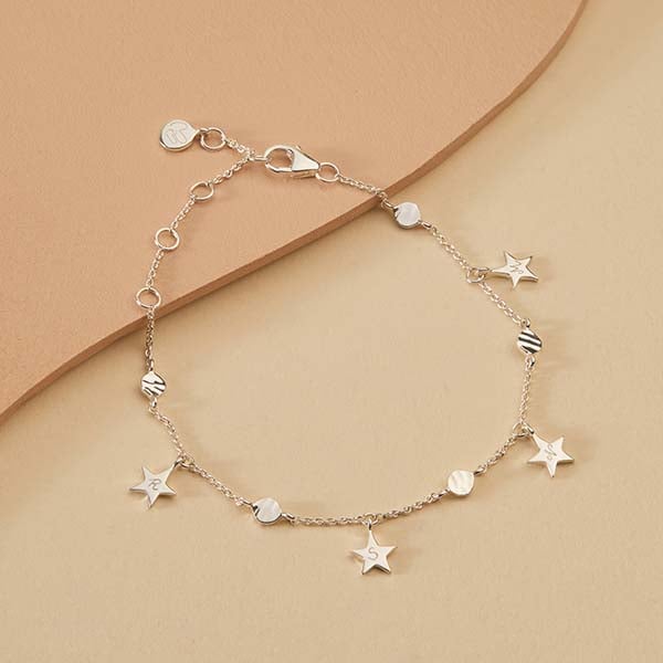 Guía de regalos de joyas para verano