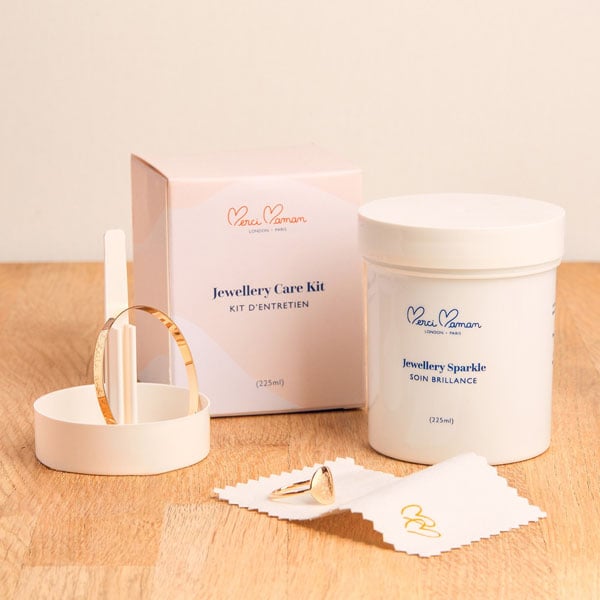 4 Summer Jewellery Materials to Choose and How to Care for Them