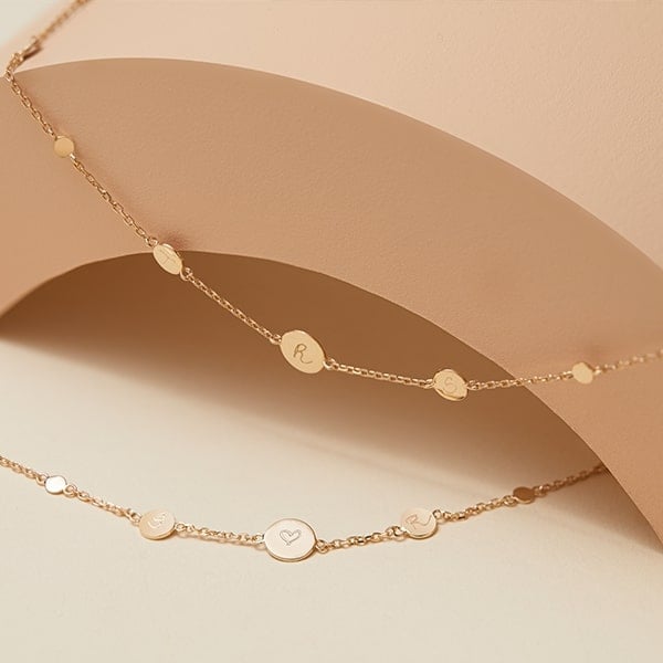 Jewellery Ideas: 5 Personalised Gifts for Your Family