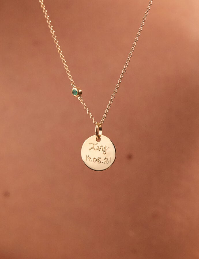 collier pierre de naissance personnalisé merci maman