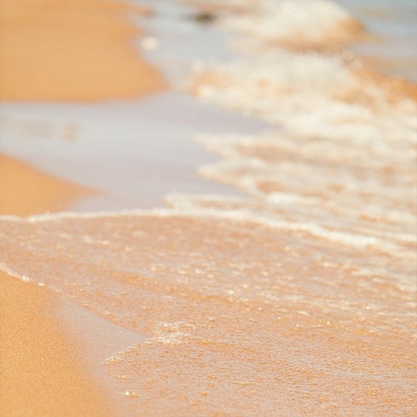 Wearing and Caring for Jewellery in Summer