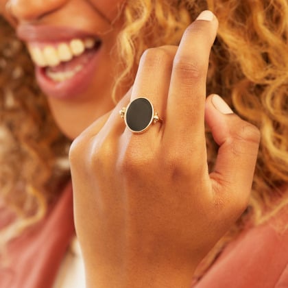 bague émail vice et versa plaqué or merci maman