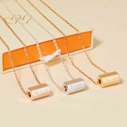 Collana di Nascita Personalizzata placcato in oro merci maman