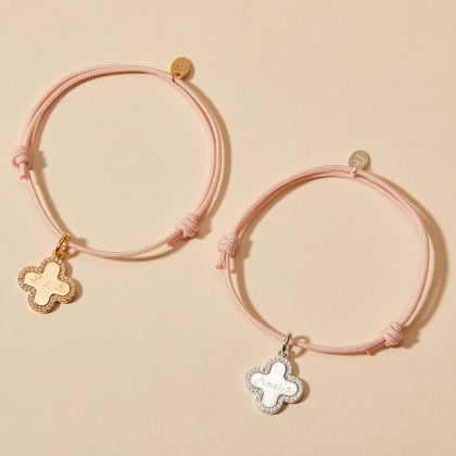Pulsera personalizada con cruz de trébol en cristal baño de oro merci maman