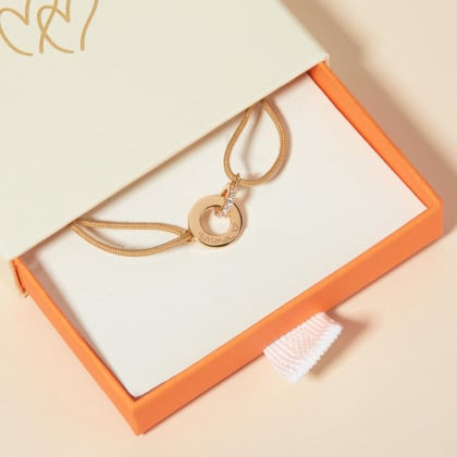 Collar personalizado mini Aros Entrelazados Cristal de cordón Baño de oro Merci Maman