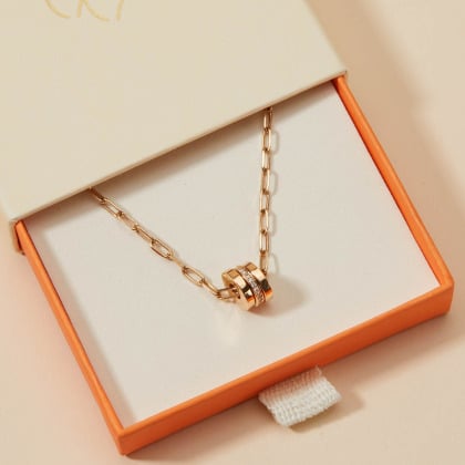 Personalisierte Dainty Love Links Unity Halskette | Merci Maman