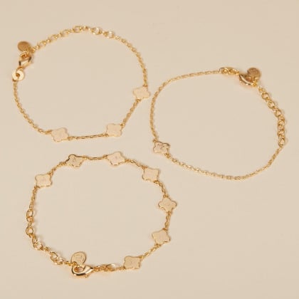 Bracciale Personalizzato con Iniziale Croce a trifoglio su Catena Placcato in oro Merci Maman