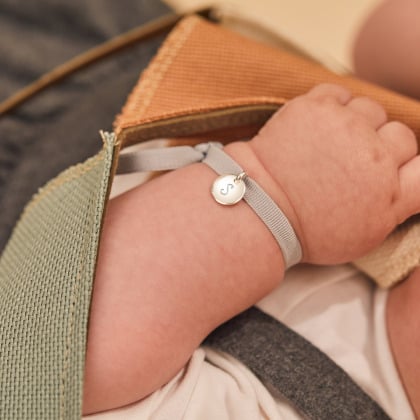 Pulsera personalizada de cinta elástica plata merci maman