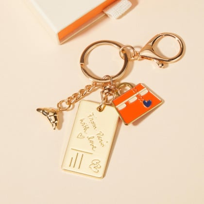Personalised La Parisienne Keyring merci maman