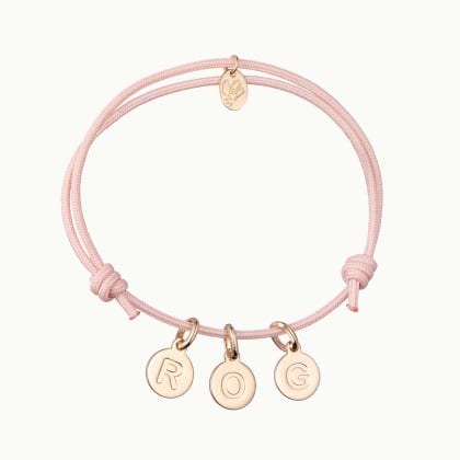 Bracciale personalizzato con ciondolo a lettera placcato in oro merci maman