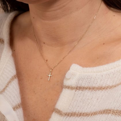 9 Carat Gold Cross Necklace
