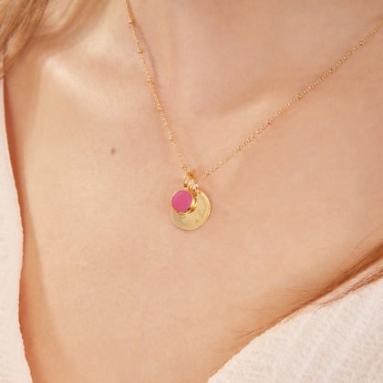 Personalisierte Halskette mit Botschaft und Geburtsstein vergoldet rosa turmalin merci maman