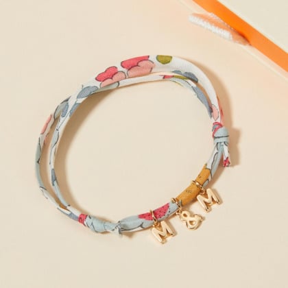Bracelet Liberty Mini Charm Alphabet plaqué or merci maman