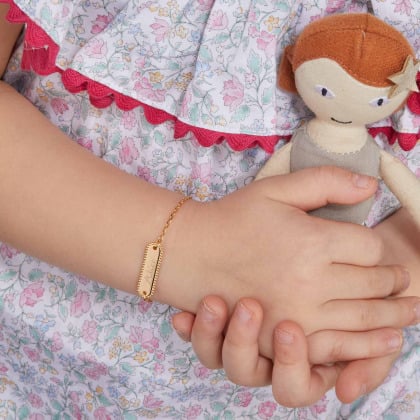 Pulsera personalizada de cadena con mini placa de cuentas Merci Maman