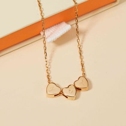 Collier personnalisé Mini Coeur Initiale plaqué or merci maman