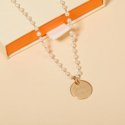 Personalisierte Perlenkette mit Botschaft vergoldet Merci Maman