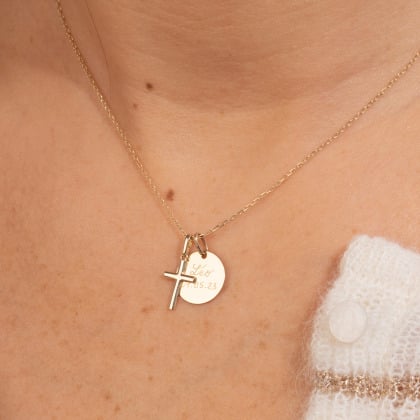 Collana personalizzata con disco e croce in oro 9 carati