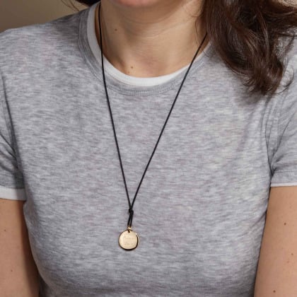 Collar personalizado con medalla y cordón Merci Maman