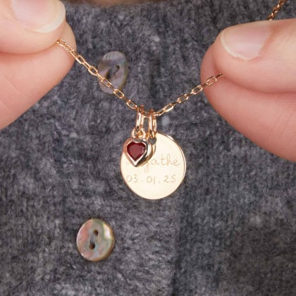 Collana personalizzata con pietra a cuore e messaggio placcato in oro merci maman