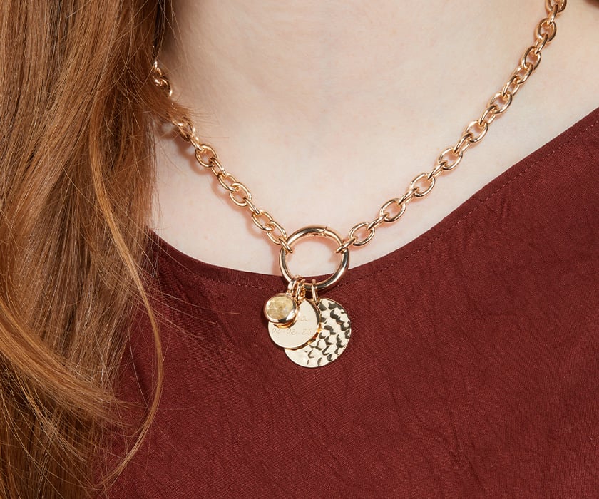 Bijoux personnalisés pour les anniversaires de novembre
