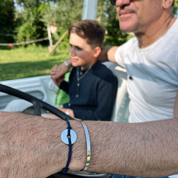 Des cadeaux tout près de son cœur : souvenirs uniques pour la fête des pères 
