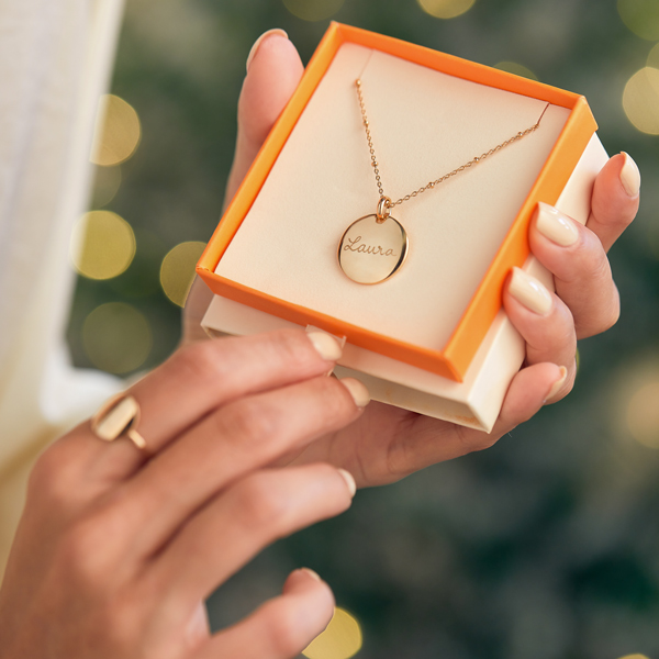 Regalar joyas en Navidad Merci Maman