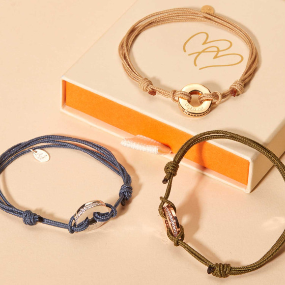 Personalised Crystal Unity Bracelet gold plated merci maman