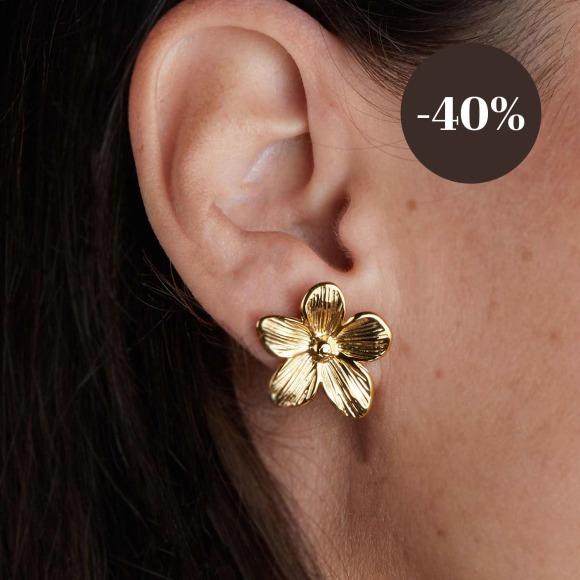 Flower Earrings in Golden Stainless Steel