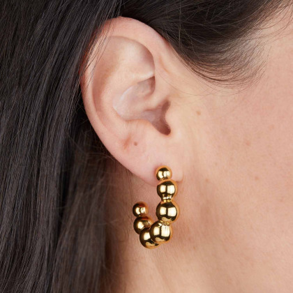 Pendientes de aro con cuentas en acero dorado merci maman