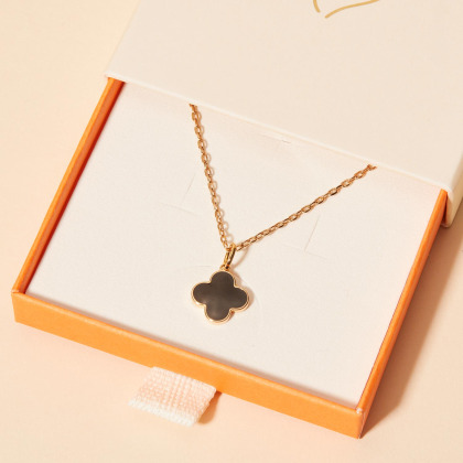 Collier Personnalisé Croix Romane en Émail plaqué or merci maman