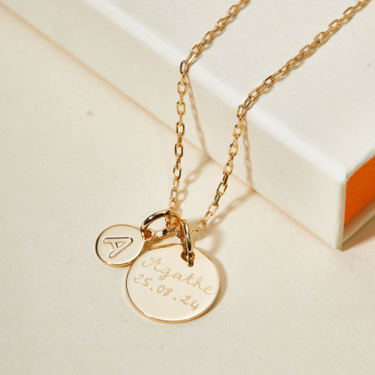 Collar personalizado con letra baño de oro merci maman