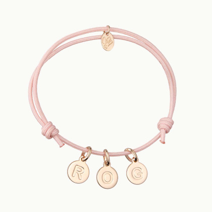 Pulsera personalizada con colgante de letra baño di oro merci maman