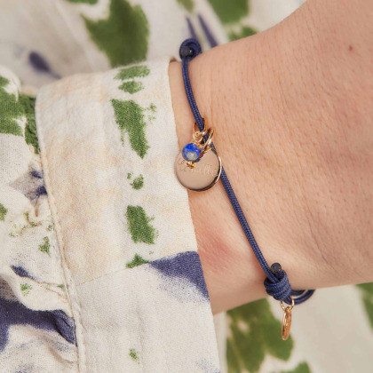 Pulsera personalizada con mini gema baño de oro merci maman