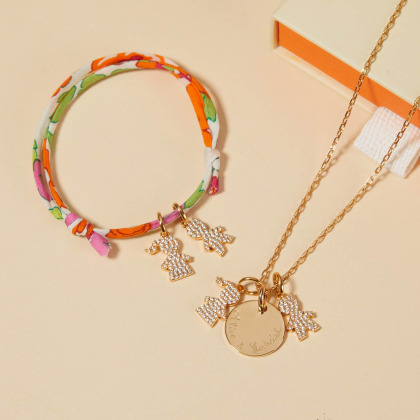 Collier personnalisé Maman Pavé Cristal doré à l'or fin Merci Maman