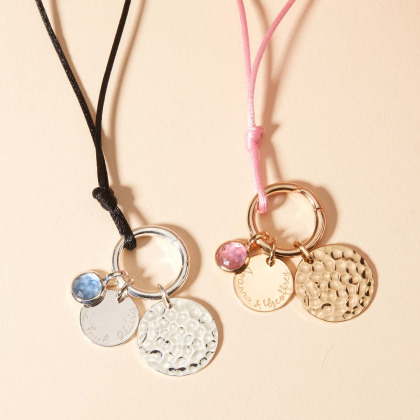 Collar personalizado con cordón Amuleto de la Suerte merci maman