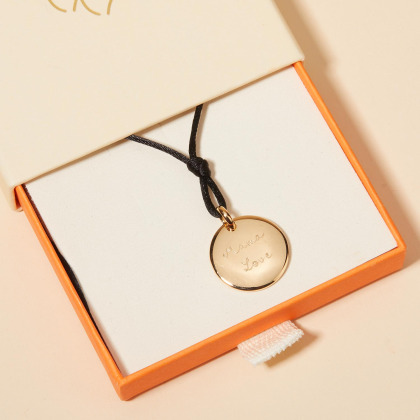 Collar personalizado con medalla y cordón Merci Maman