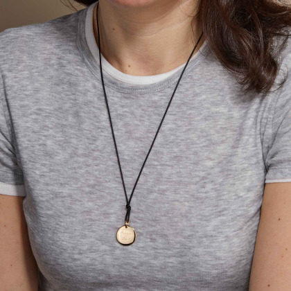 Collar personalizado con medalla y cordón Merci Maman