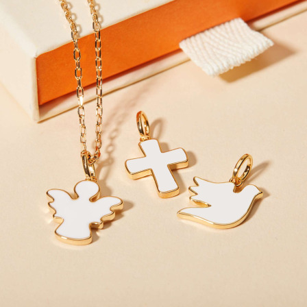Collier Personnalisé Baptême ou Communion en Émail plaqué or merci maman