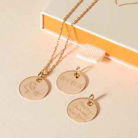 Collier personnalisé Signe Astrologique chinois plaqué or merci maman