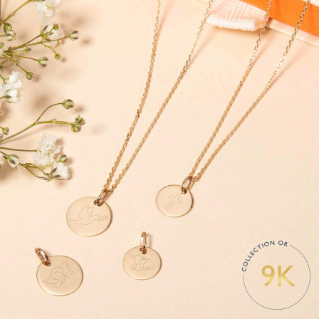 Collier médaille illustration Baptême ou Communion personnalisé en or 9 carats merci maman