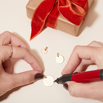 Engraved Jewellery Gold Plated Merci Maman
